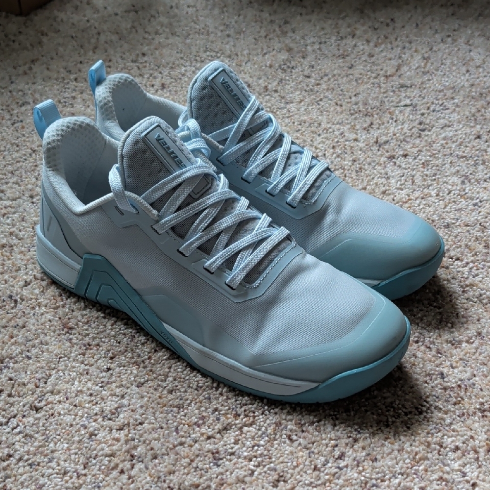 Velites Hybrid 1.0 Sneakers in Light Blue